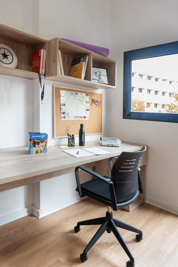 Colegio Mayor Galileo Galilei Apartament