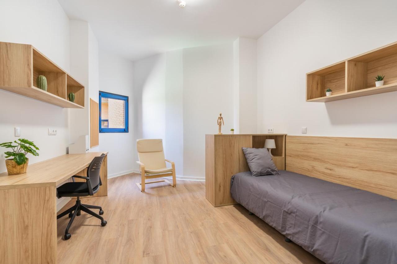 Apartament Colegio Mayor Galileo Galilei *